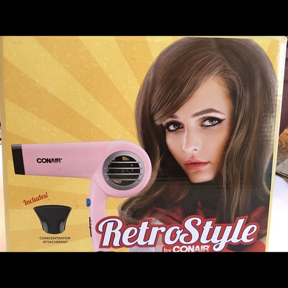 Conair Hair Dryer Retro Style Folds Up For When You’re On The Go - Picture 2 of 8